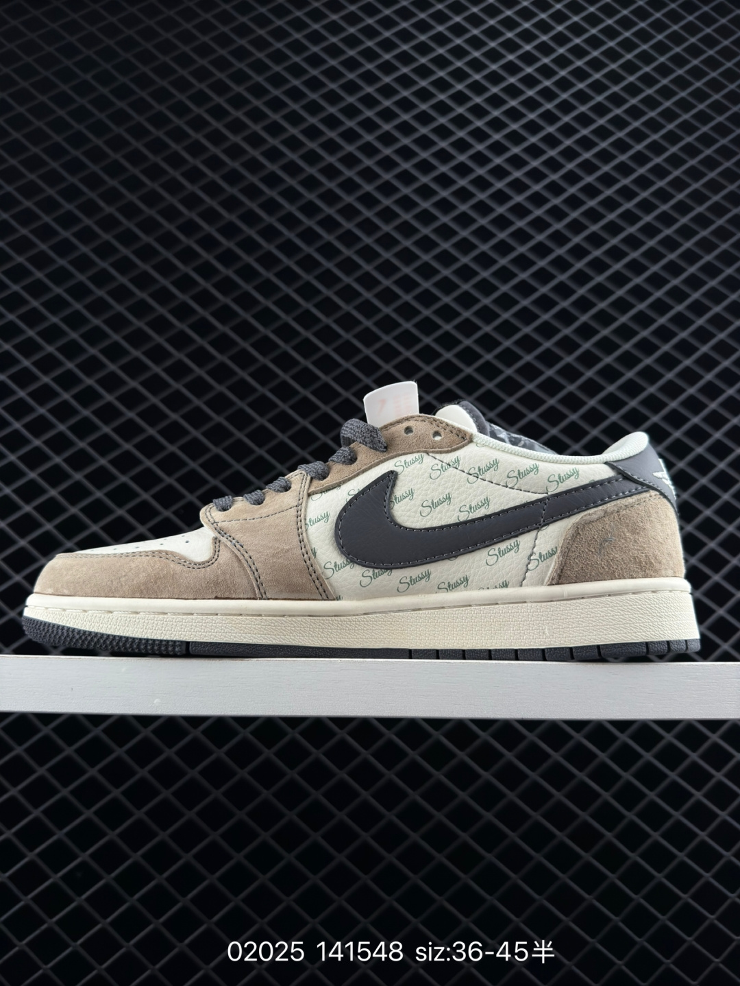 Travis Scott x Air Jordan 1 ” Reverse Mocha “